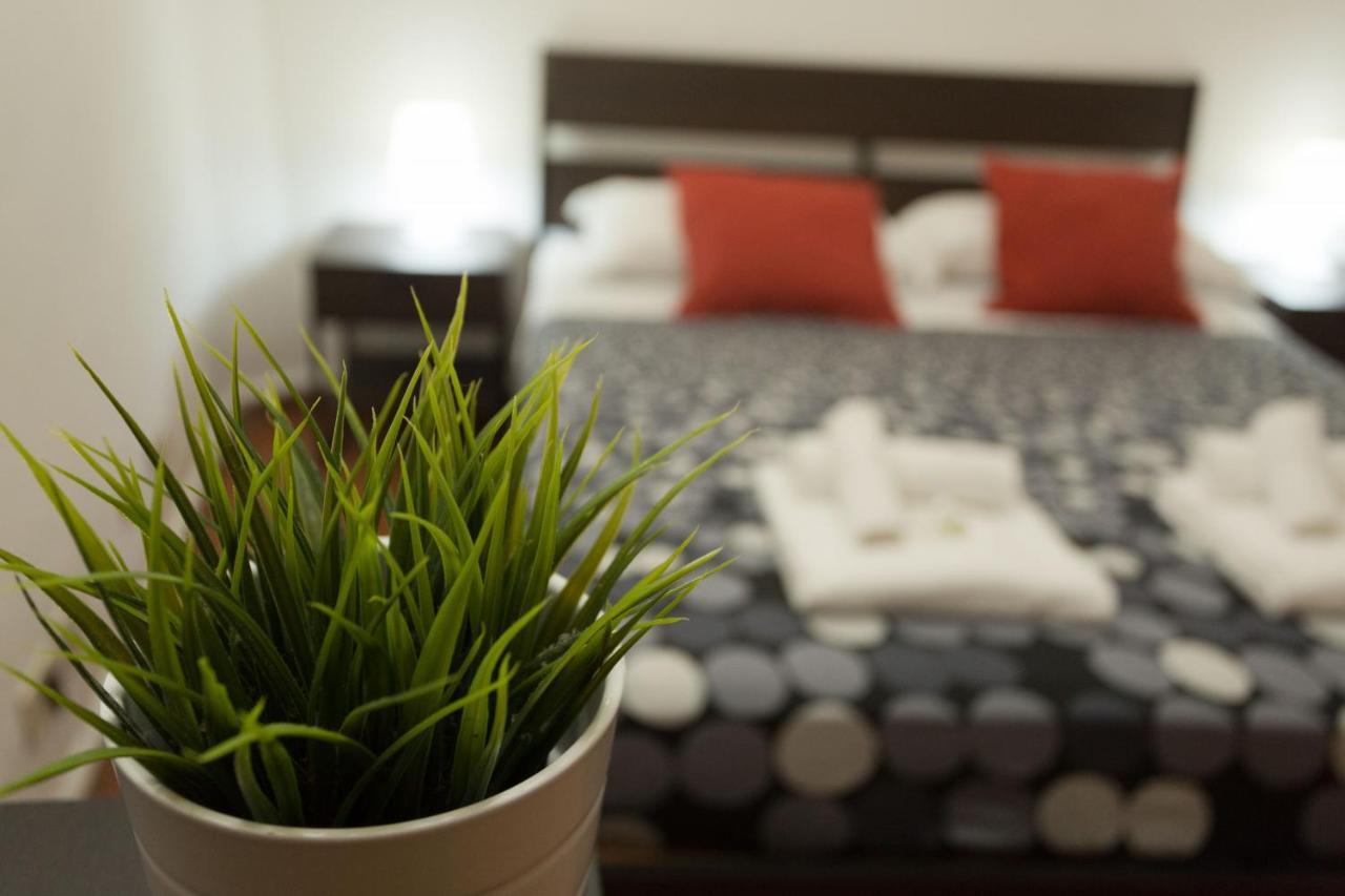 Roman Grotto Experience 5Pax Екстер'єр фото